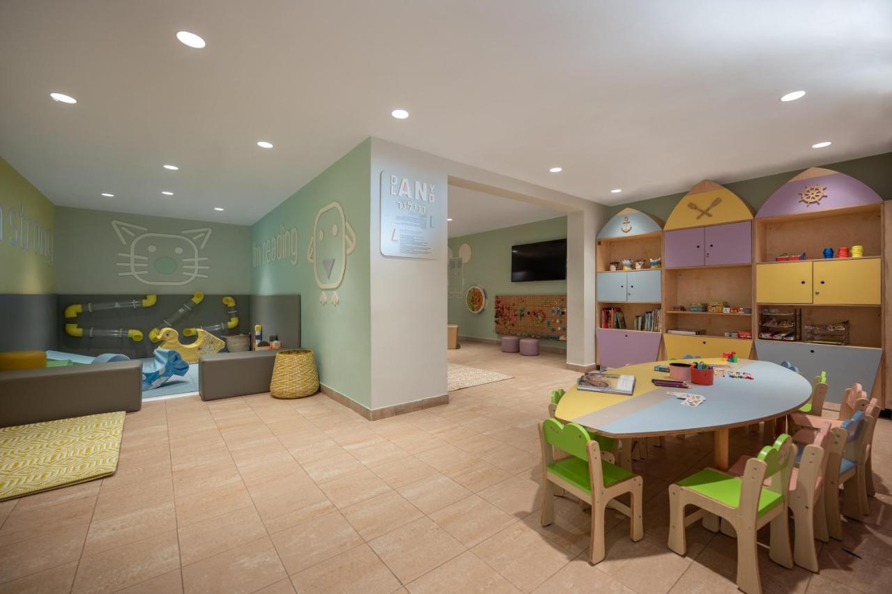 Dan Accadia Herzliya Hotel Екстер'єр фото